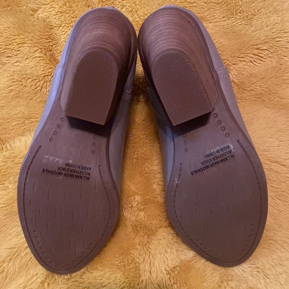 Dolce Vita Yelka Taupe Booties Size 6 - Picture 3 of 5